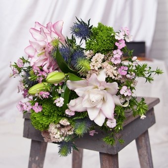 BOUQUET INSPIRÉ DE PAUL CÉZANNE BOUQUET INSPIRÉ DE PAUL CÉZANNE